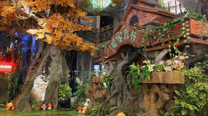 仿真榕樹(shù)當(dāng)屬冬季裝飾中的唯美景觀樹(shù)