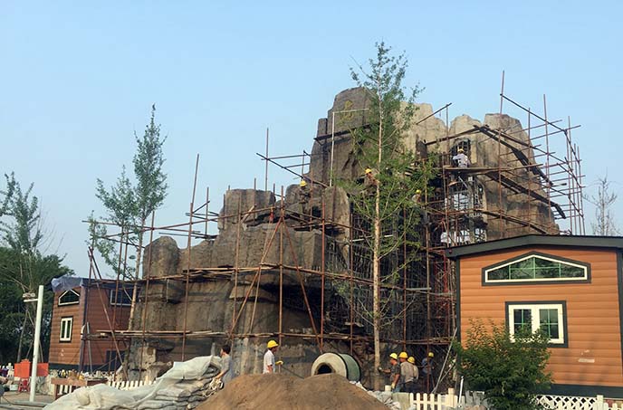 水泥假山制作工藝及新經(jīng)驗(yàn)－北京淡水河谷談水泥假山