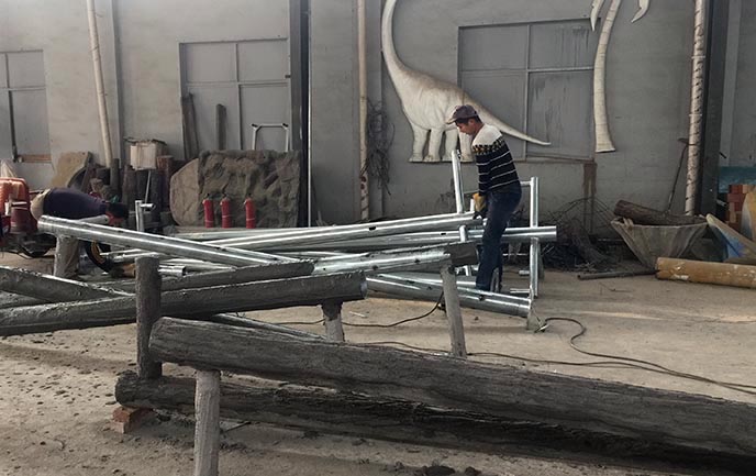 仿真電線桿樹和仿真監(jiān)控桿樹是怎么制作的