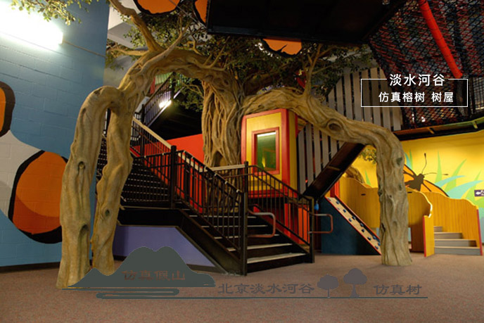 仿真榕樹是室內外裝飾完美的選擇品種多、優(yōu)勢大