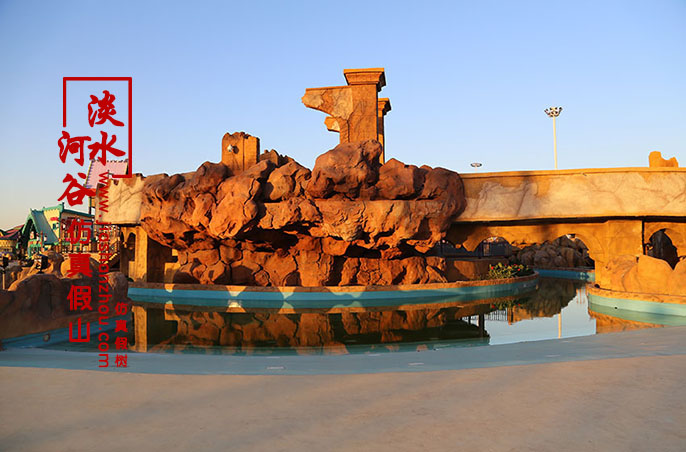 安徽合肥塑石假山制作，雖然體量不大，但顏值很高。