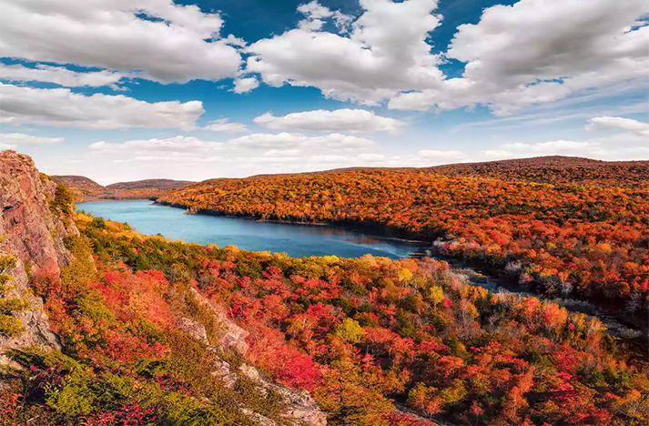 美國(guó)大的25個(gè)湖泊-按面積計(jì)算（一）