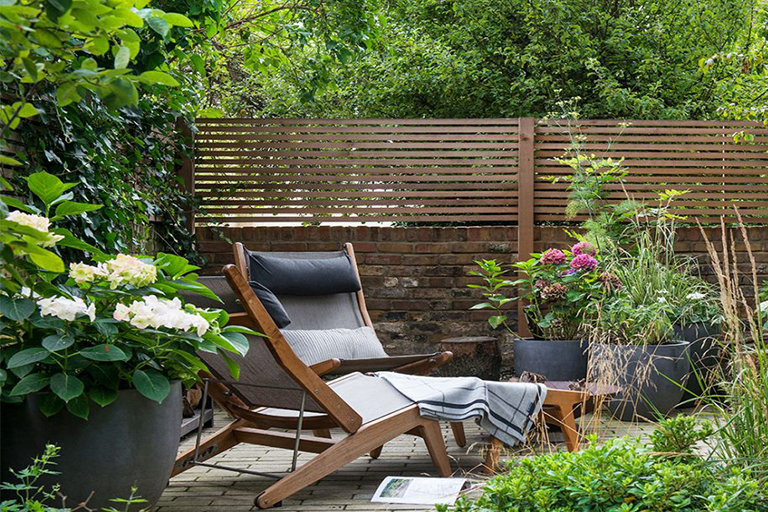 從小型陽(yáng)臺(tái)到家庭植物花園-適合所有座位的戶外座位設(shè)計(jì)（下）