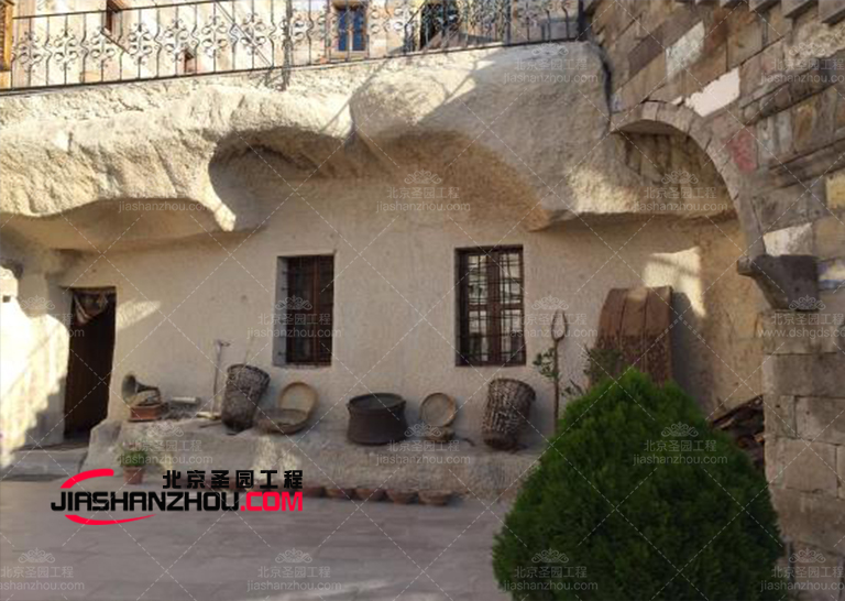 現(xiàn)代仿古巖洞主題酒店創(chuàng)造一個(gè)近乎完美的休息空間