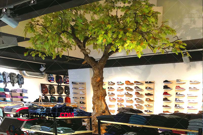 人造仿真樹(shù)將為庭院或戶外陽(yáng)臺(tái)增添一抹色彩