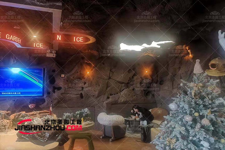 開(kāi)放式設(shè)計(jì)的現(xiàn)代人工別墅洞穴餐廳f 格