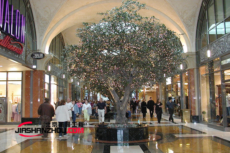 仿真樹廠家在假樹行業(yè)專注多年 歡迎來電咨詢