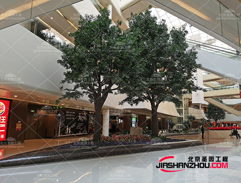 仿真樹在城市里出現(xiàn)的身影也越來越頻繁