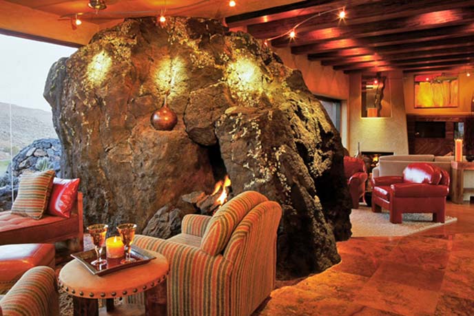 塑石假山你知道怎么選嗎？需要注意哪些方面？