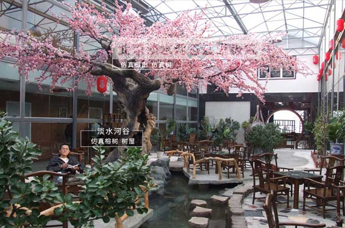 仿真樹與真植物市場(chǎng)相比一點(diǎn)也不遜色