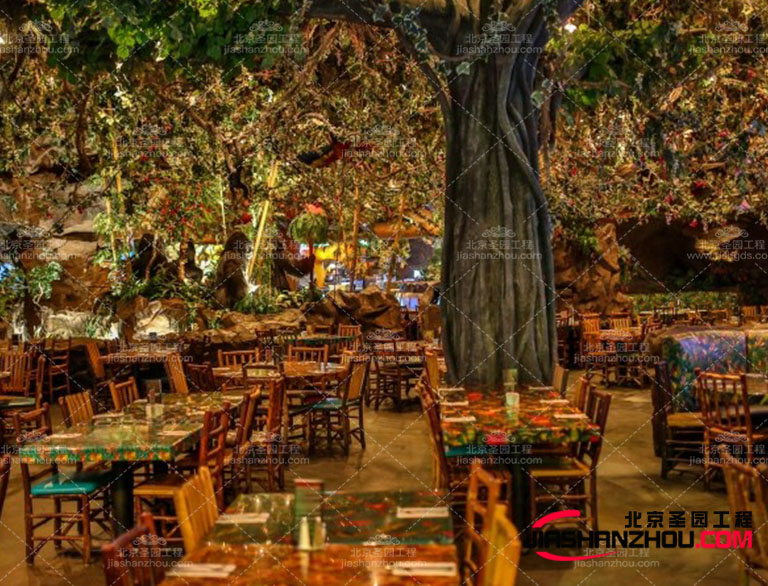 仿真樹可以作為品牌展示、宣傳和促銷的元素增強(qiáng)公司形象