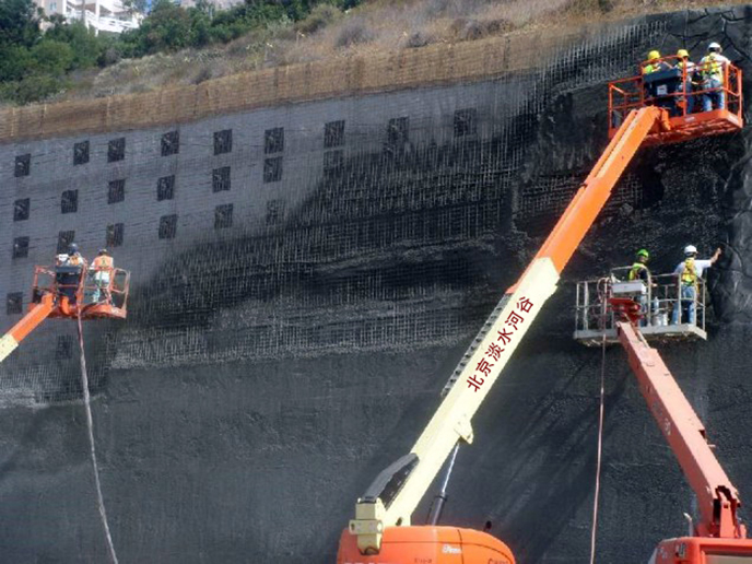 塑石假山施工隊.jpg 塑石假山施工隊