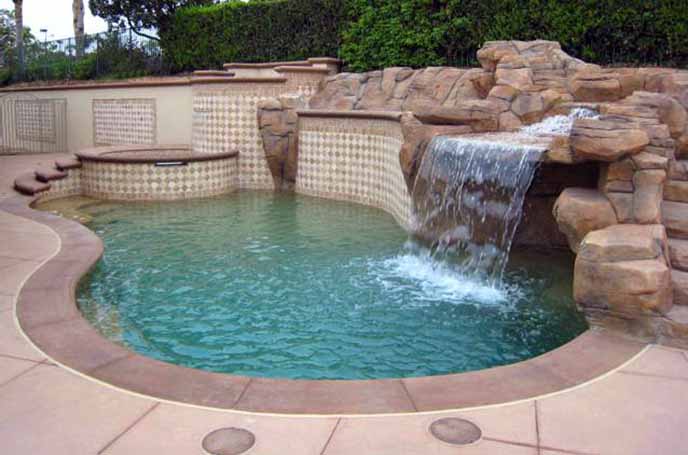 塑石假山圖片.jpg 塑石假山圖片