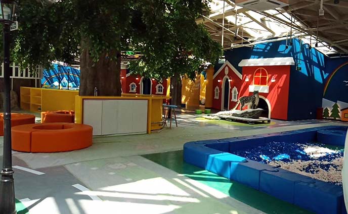 水泥仿真榕樹.jpg 水泥仿真榕樹