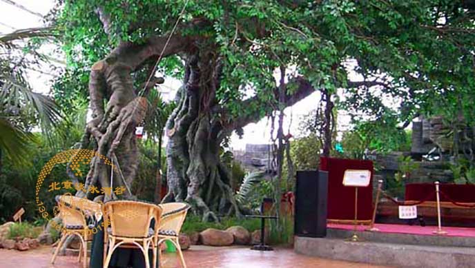 仿真榕樹.jpg 仿真榕樹