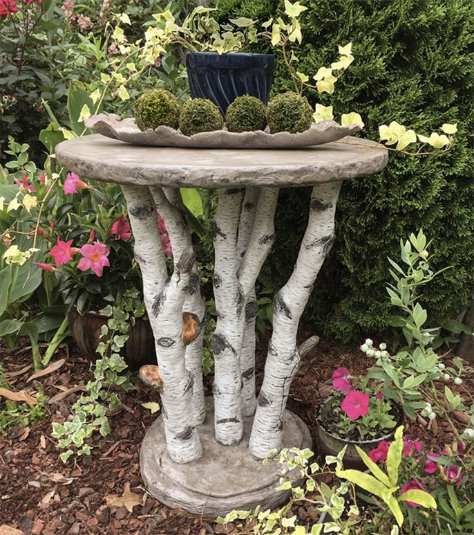 水泥仿木桌子.jpg 水泥仿木桌子