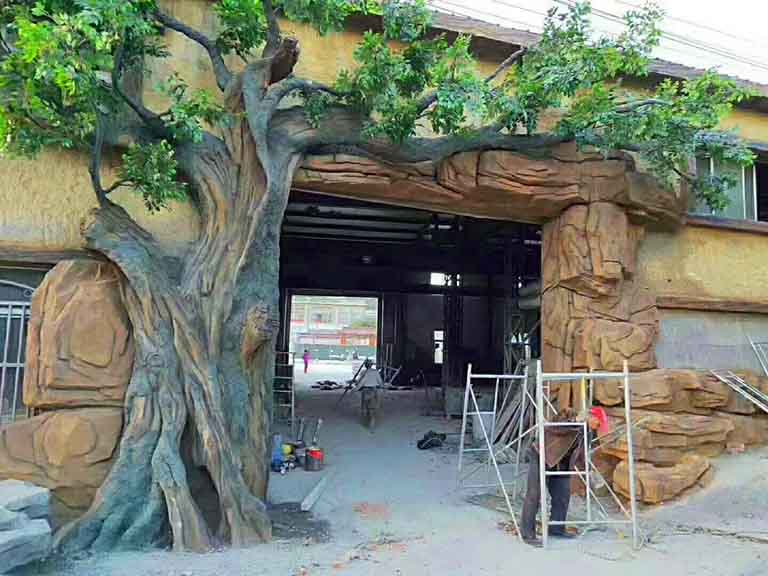 仿真樹(shù)大門(mén)