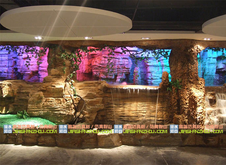 水泥假山.jpg 水泥假山