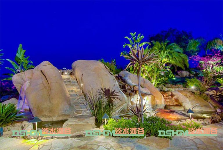 水泥假山圖片.jpg 水泥假山圖片