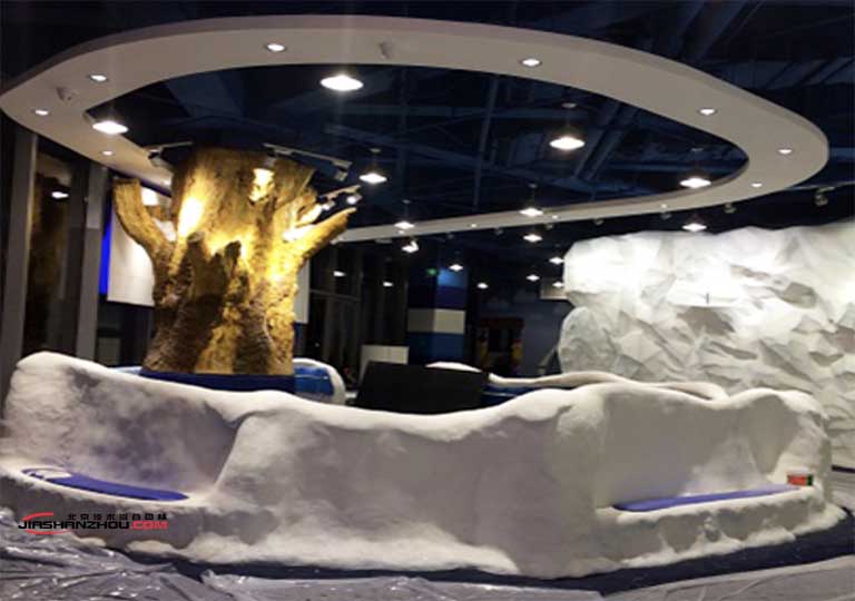 人造仿真雪山.jpg 人造仿真雪山