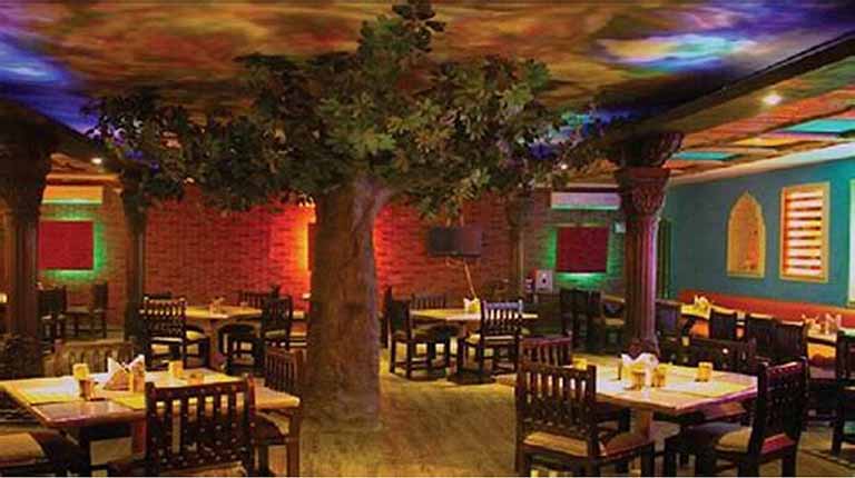 室內(nèi)仿真假樹(shù).jpeg 室內(nèi)仿真假樹(shù)