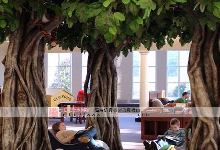 人造仿真假樹.jpg 人造仿真假樹