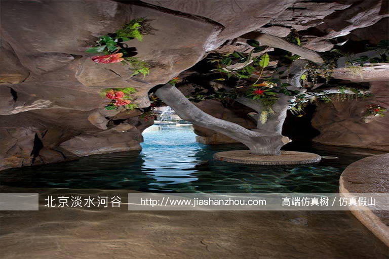 塑石假山.jpg 塑石假山