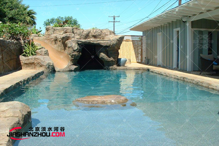 塑石假山.jpg 塑石假山