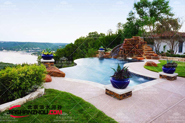 水泥直塑tcp假山.jpg 水泥直塑tcp假山