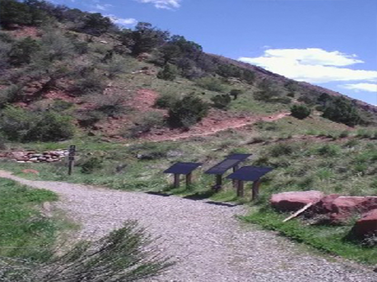 紀(jì)念小徑.jpg 紀(jì)念小徑