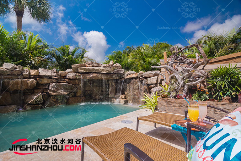 塑石假山.jpg 塑石假山