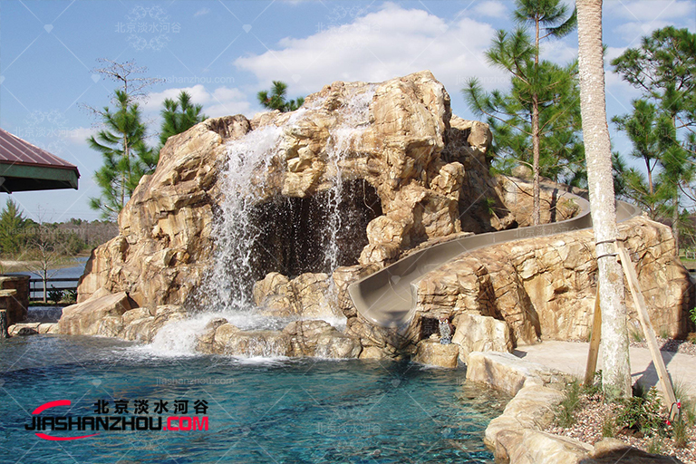 塑石假山.jpg 塑石假山