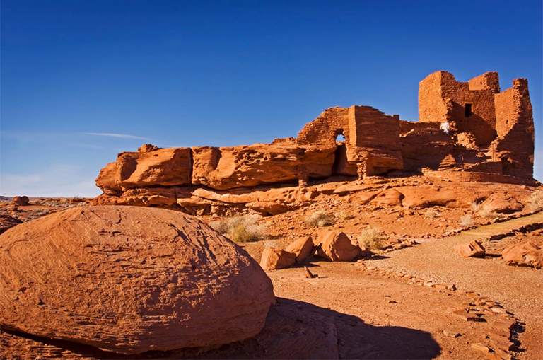 烏帕奇國家紀(jì)念碑.jpg 烏帕奇國家紀(jì)念碑