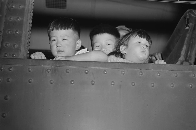 日本實(shí)習(xí)生營地居民.jpg 日本實(shí)習(xí)生營地居民