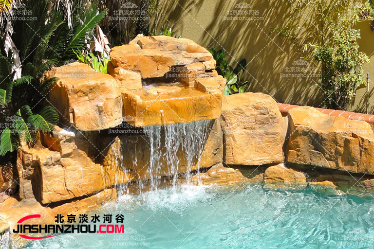 塑石假山.jpg 塑石假山