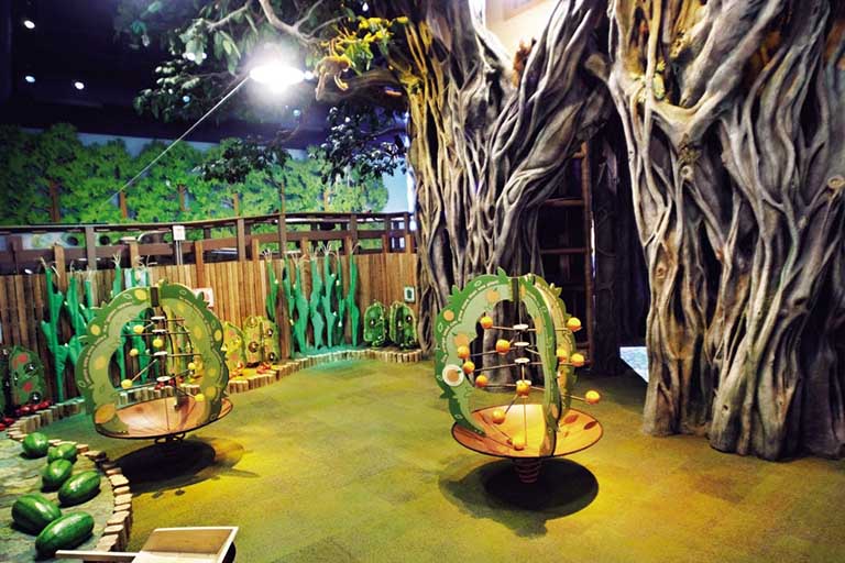 人造假樹(shù)圖片.jpg 人造假樹(shù)圖片