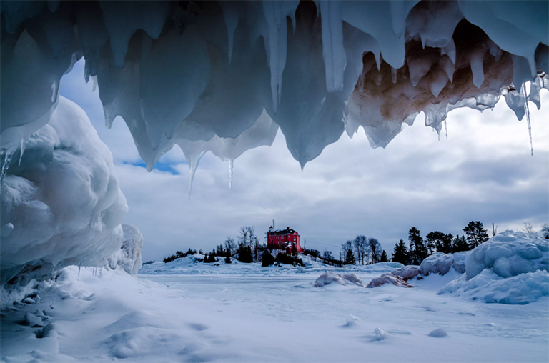 馬奎特港燈塔.jpg 馬奎特港燈塔