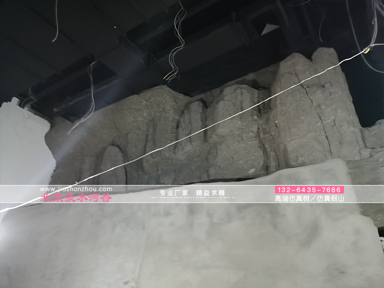 洞穴酒店.jpg 洞穴酒店