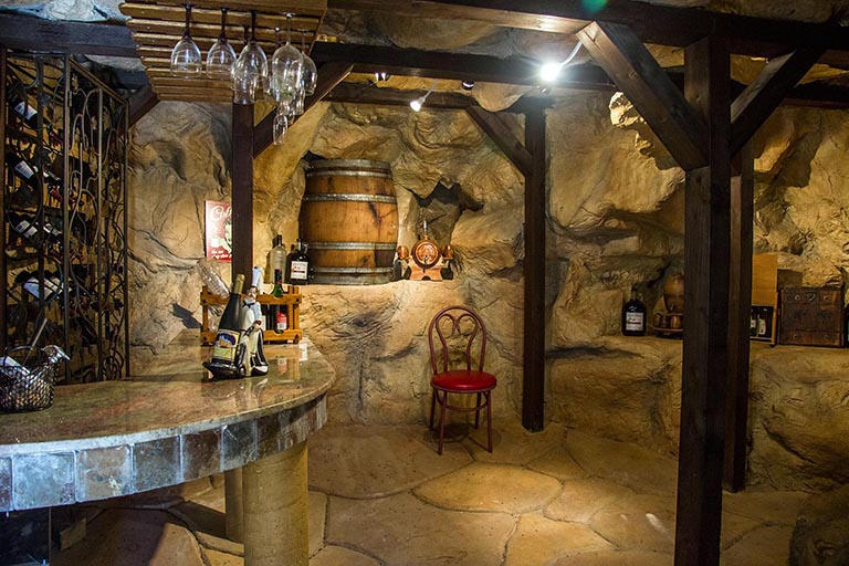 洞穴咖啡廳設(shè)計