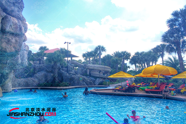 仿真假山.jpg 仿真假山