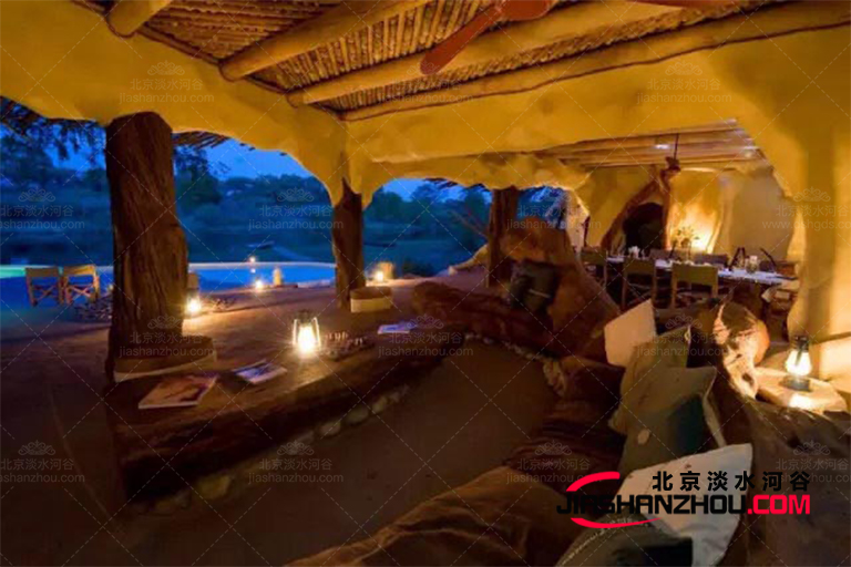 山洞旅館.jpg 山洞旅館