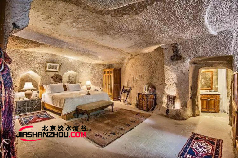 山洞旅行酒店.jpg 山洞旅行酒店