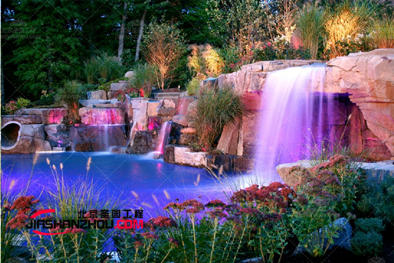 塑石假山水池.jpg 塑石假山水池