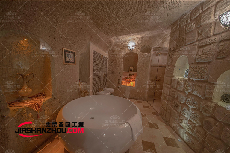 山洞衛(wèi)生間.jpg 山洞衛(wèi)生間