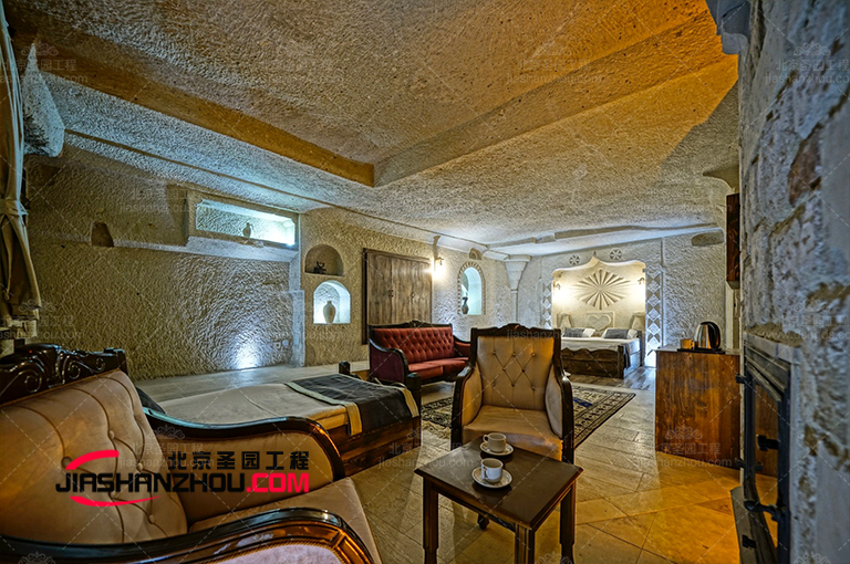 洞穴主題酒店.jpg 洞穴主題酒店