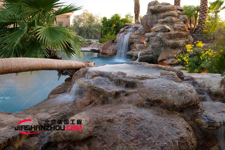 塑石假山.jpg 塑石假山