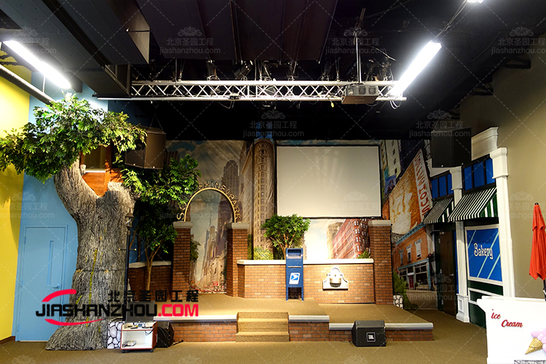 仿真樹餐廳.jpg 仿真樹餐廳