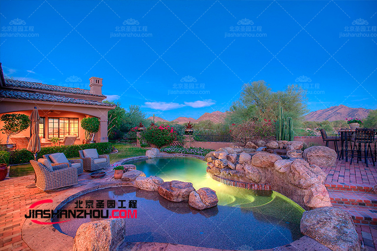 塑石假山.jpg 塑石假山