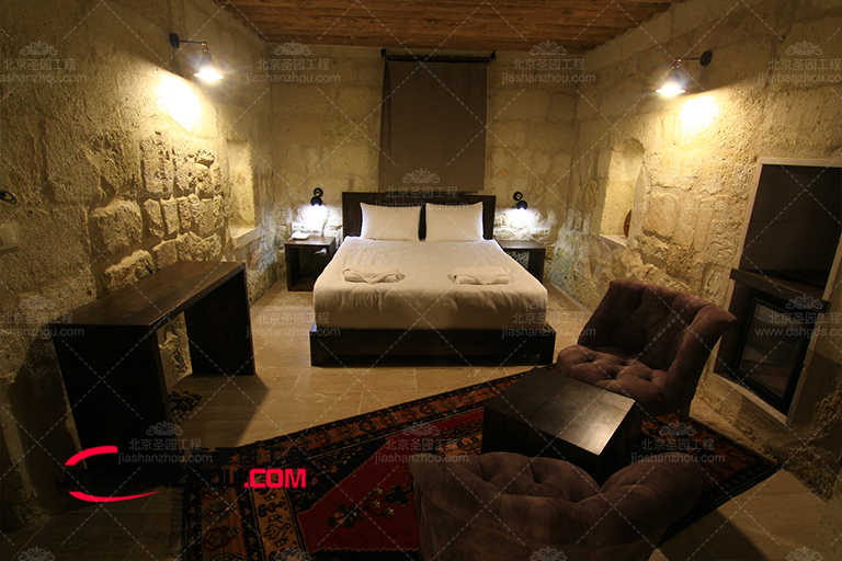 洞穴豪宅別墅.jpg 洞穴豪宅別墅