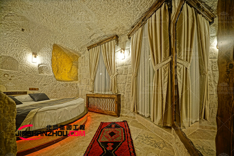 山洞主題民宿.jpg 山洞主題民宿